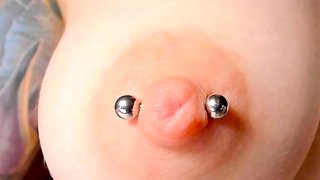teen closeup pierced tits and creamy pussy