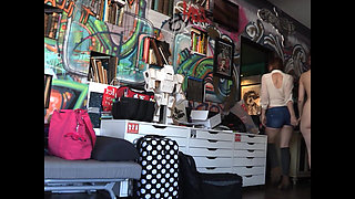 Lesbian Seduction Leads to Intense Pussy Worship