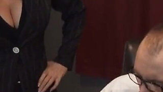 Manipulating men, climbing the corporate ladder, p1