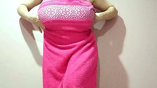 Masturbation close up Tamara big clit