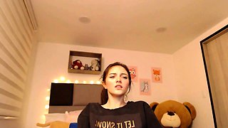 Cute blonde amateur webcam teen masturbating