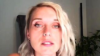 Lexi Snow - Cum For Me Boss