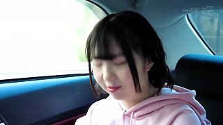 Amateur Asian teen sucks this big hard cock