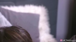 Housewife Caroline Ardolino In Stockings Sex Video