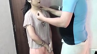 Cute Ka Uniform Utaar Kar Jabar Dasti Pela