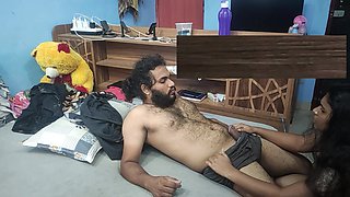 Mallu Trivandrum Couple Hot Lip Lock Romance with Fuck