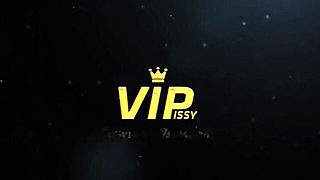 Classy Vanessa Decker at golden showers sex