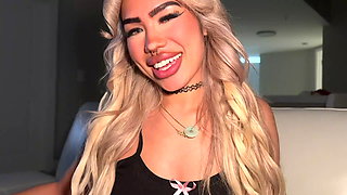 Sisters Best Friend Sneaks in Your Room ~ Luna Luxe ~ Household Fantasy ~