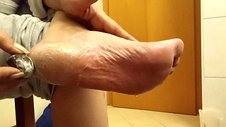 Slippery soles close-up - totally sexy & pure!