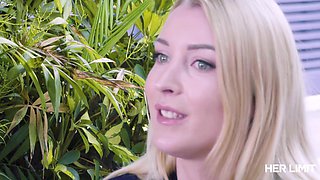 Amoral blondie exciting sex video