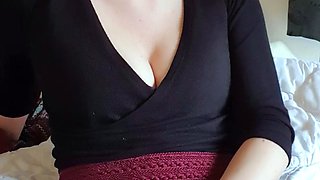 amateur blonde solo webcam