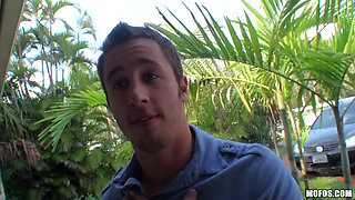 I Know That Girl - Long Distance Relationships Are Hard Lets Fuck