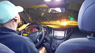 Married Woman Shows Ass to App Driver