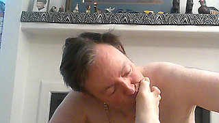 Naughty Foot Worship Nude of Big Beauty Nurse Vicki