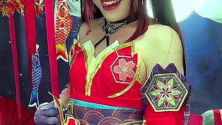 Brunette Tranny jerking in hard dick in solo Webcam