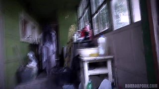 Horror Porn 5 The girl from the well