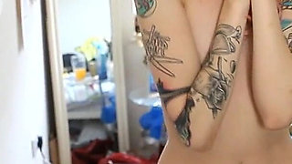 Minni - Bikini Star
