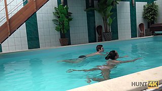 Brunette Anna Rose gets fucked by her boyfriend by the pool