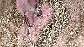 Big Load of Pee From Hairy Pussy