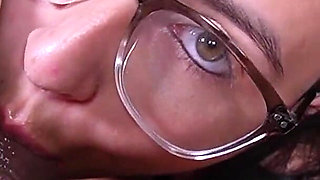 Innocent Eyes, Sinful Throat Laeris's POV Deepthroat Advent