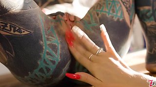 Hardcore Tattoo Lesbians - Anuskatzz and Eden Ivy Rough Anal Fucking, Squirting, ATM Action