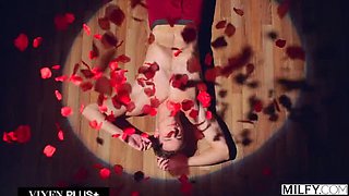 Gigi Dior MILF Titty Fucks Young Coach's Hard Cock