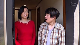 1,000,000 yen if you can have sex inside her three times without her father knowing. rctd japanese mom japanese uncensored