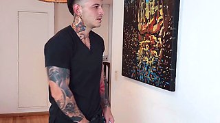 REALLY UNEXPECTED THREESOME! MY WIFE LIKES WOMEN