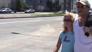 Webcam records amateur teens blowjob