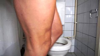 Lesbian Big-Butt Athletes Pee and Masturbate Outdoors