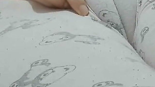 Camel Toe- Puffed Pussy- Swollen Pussy- Big Pussy- Turkish MILF- Turkish Porn- Pajamas
